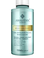 Detalhe do rótulo do Gel Esfoliante Facial Rinnovatore Amalfitan, destacando os benefícios para a retração dos poros e o tom de pele com glow natural.
